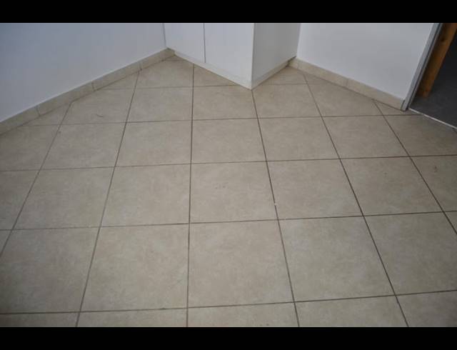 2 BEDROOM APARTMENT FOR SALE IN JABULANI